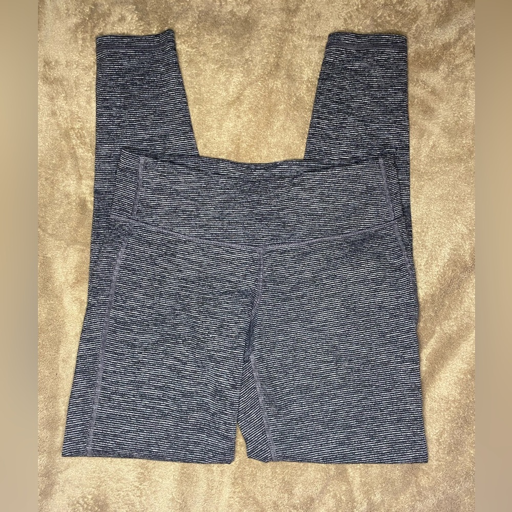 4/$20 Old Navy Active Leggings